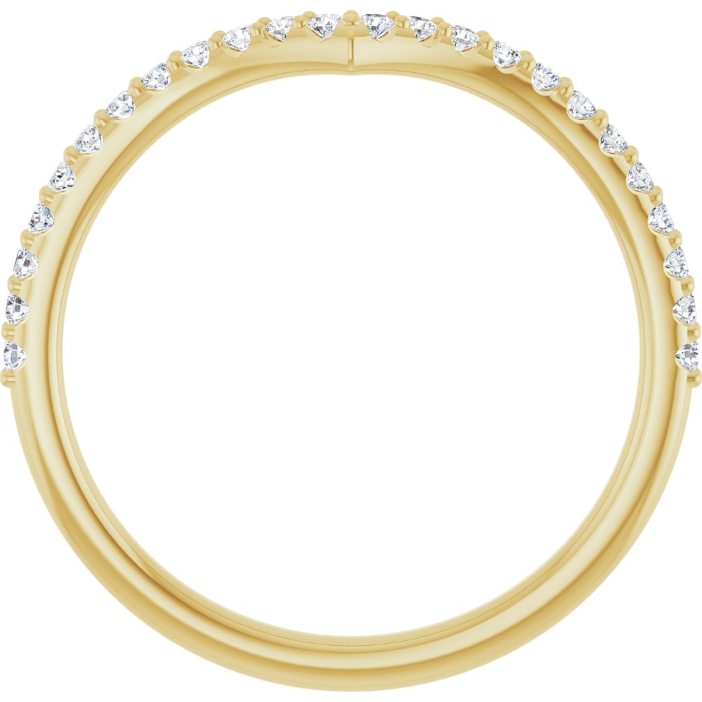 The Everly Chevron Diamond Band in 14k Yellow Gold